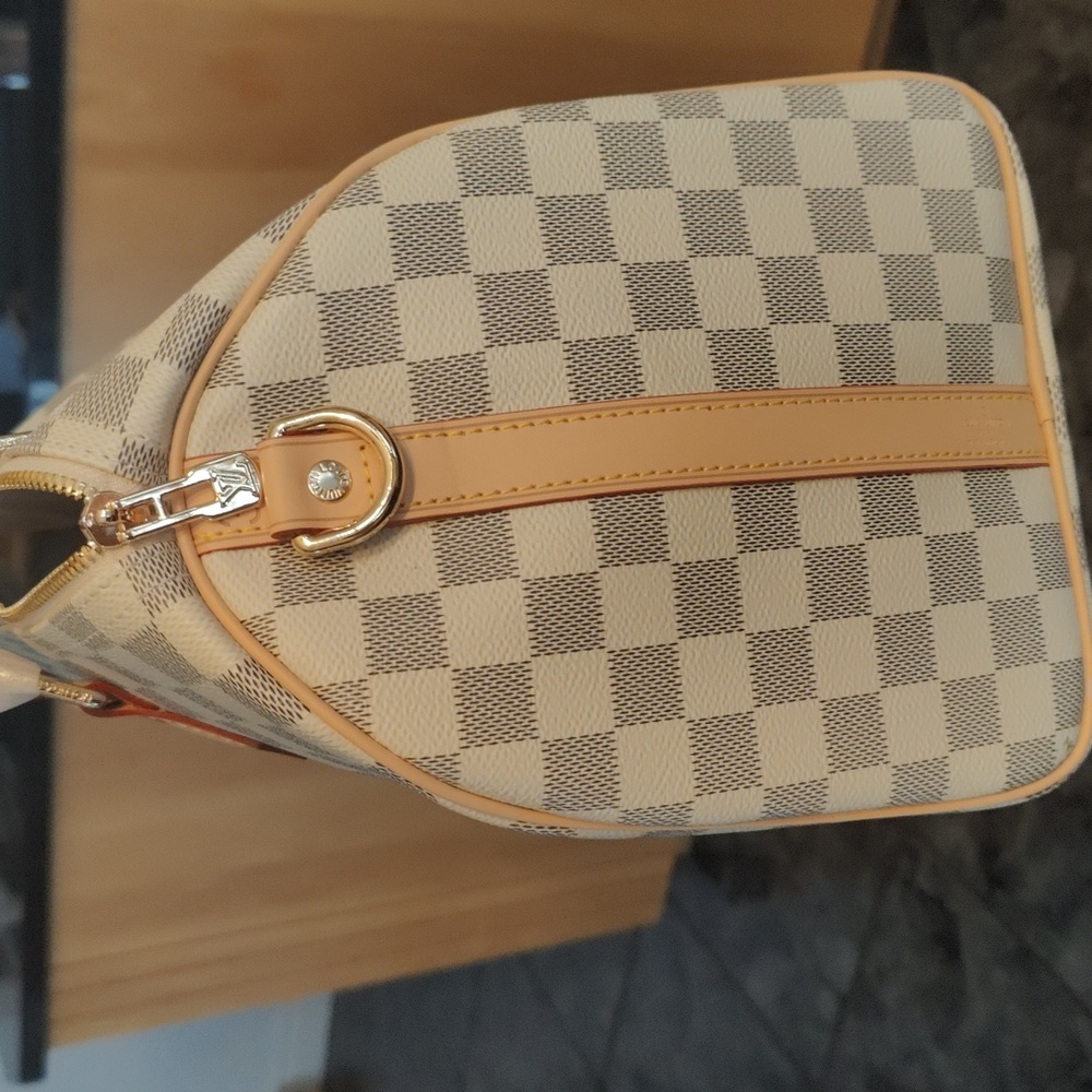 Cheakered Bag - Picture 14 of 17